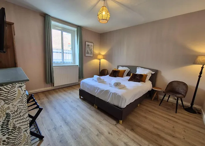 Appartement Le Nid- 3 Chambres&parking Privé *